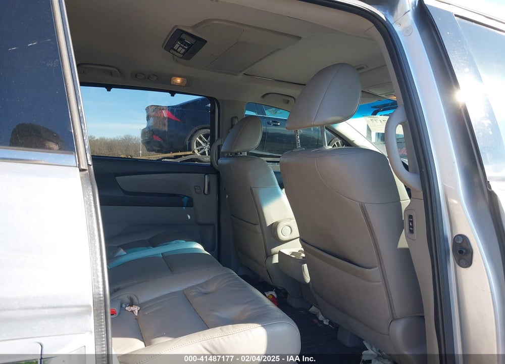 2011 HONDA ODYSSEY TOURING/TOURING ELITE VIN: 5FNRL5H97BB085860
