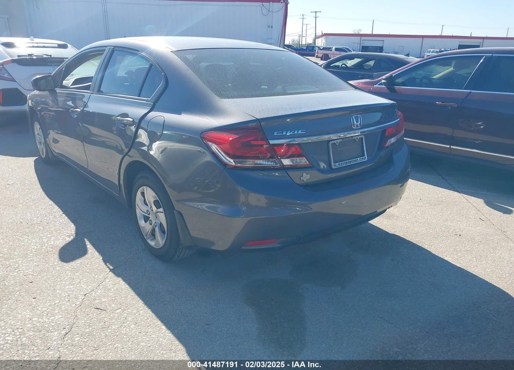 2015 HONDA CIVIC LX VIN: 2HGFB2F51FH552311