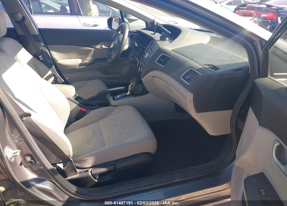 2015 HONDA CIVIC LX VIN: 2HGFB2F51FH552311