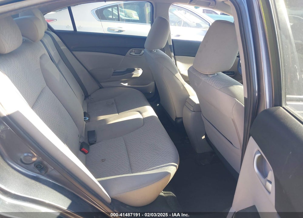2015 HONDA CIVIC LX VIN: 2HGFB2F51FH552311