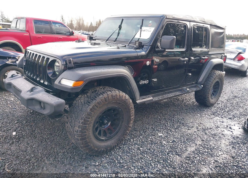 2018 JEEP WRANGLER UNLIMITED SPORT 4X4 VIN: 1C4HJXDG9JW152387