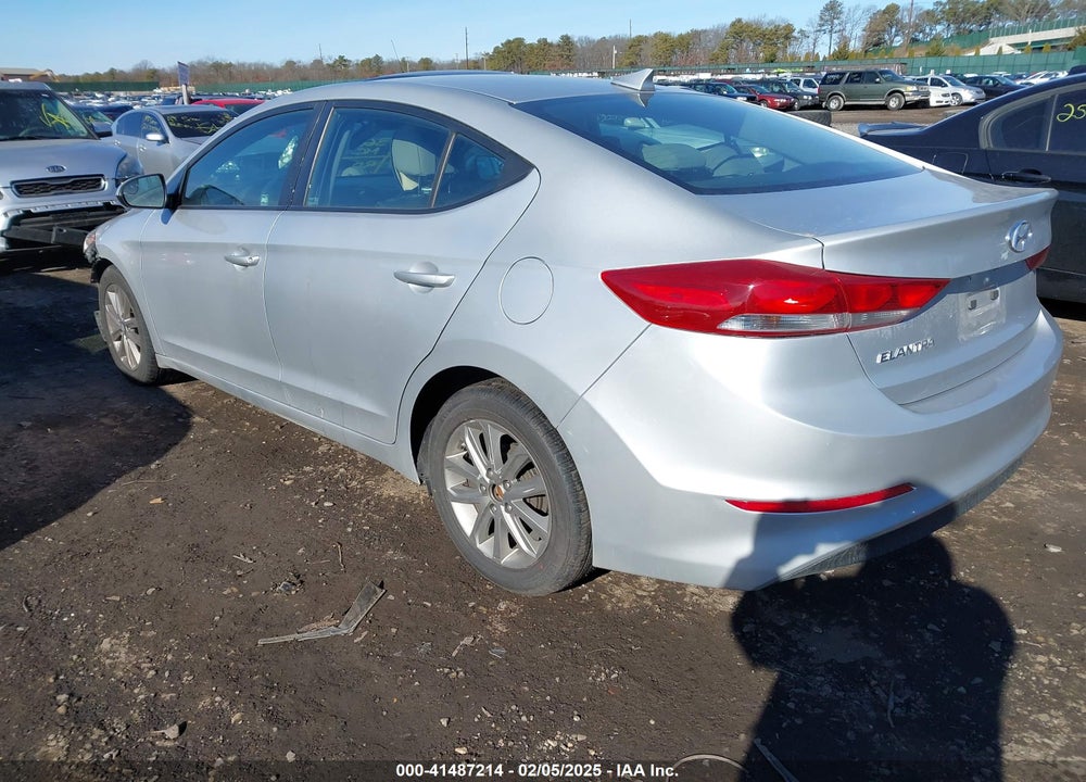 2017 HYUNDAI ELANTRA SE VIN: KMHD84LF0HU214276