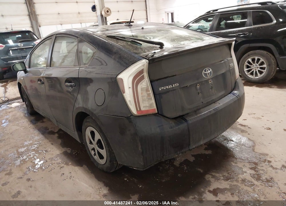 2013 TOYOTA PRIUS VIN: JTDKN3DU0D1704014