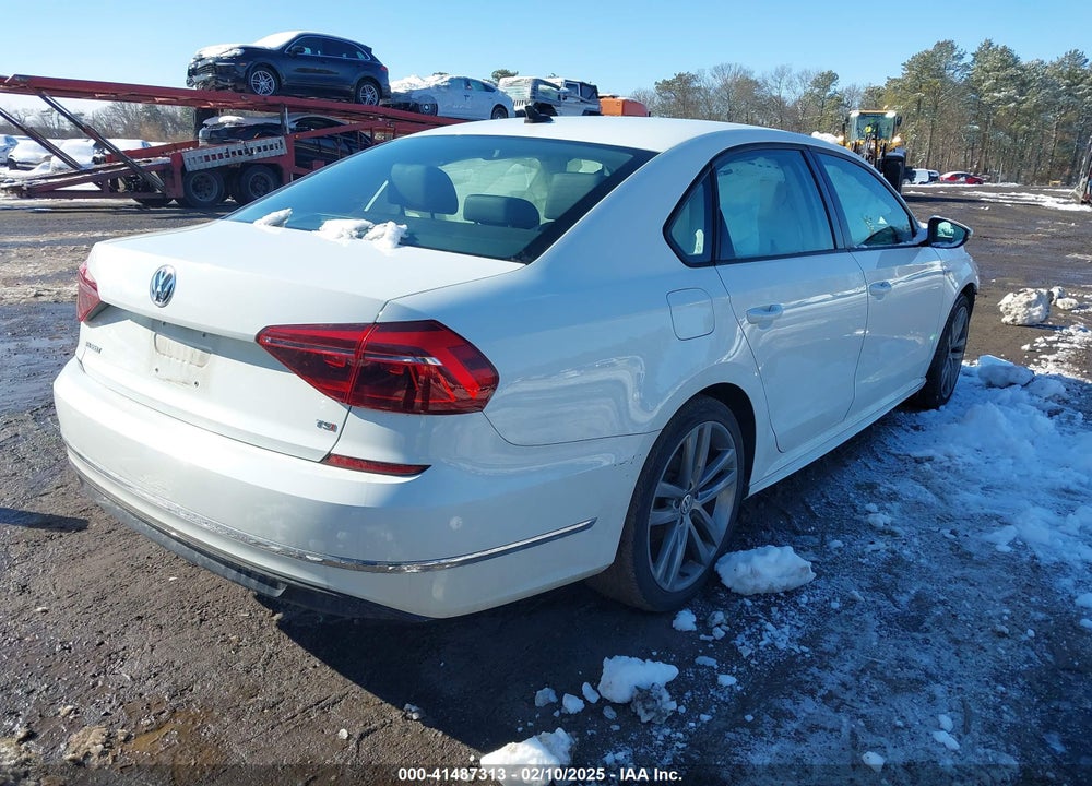 2018 VOLKSWAGEN PASSAT VIN: 1VWAA7A39JC023292