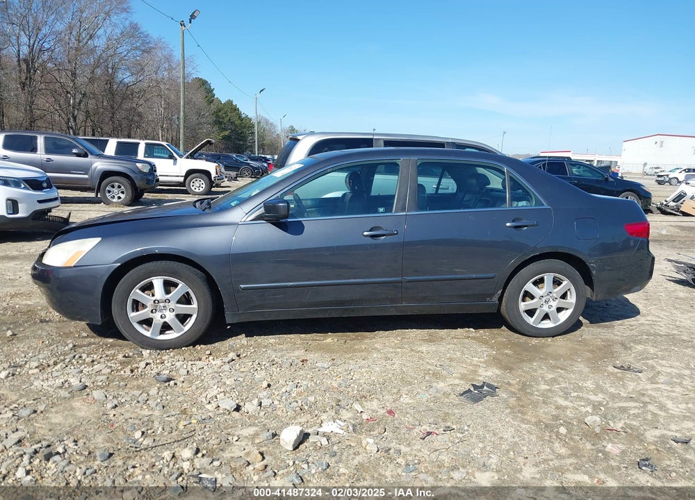 2005 HONDA ACCORD 3.0 EX VIN: 1HGCM66515A021532