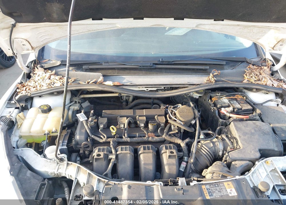 2015 FORD FOCUS VIN: 1FADP3F21FL276336