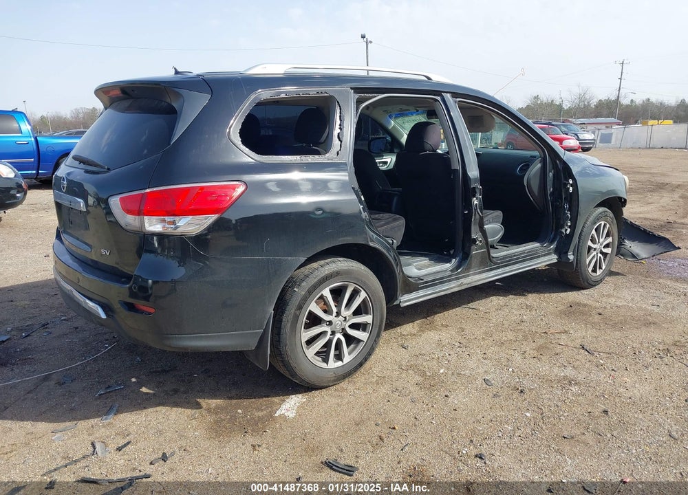 2013 NISSAN PATHFINDER SV VIN: 5N1AR2MN7DC683648
