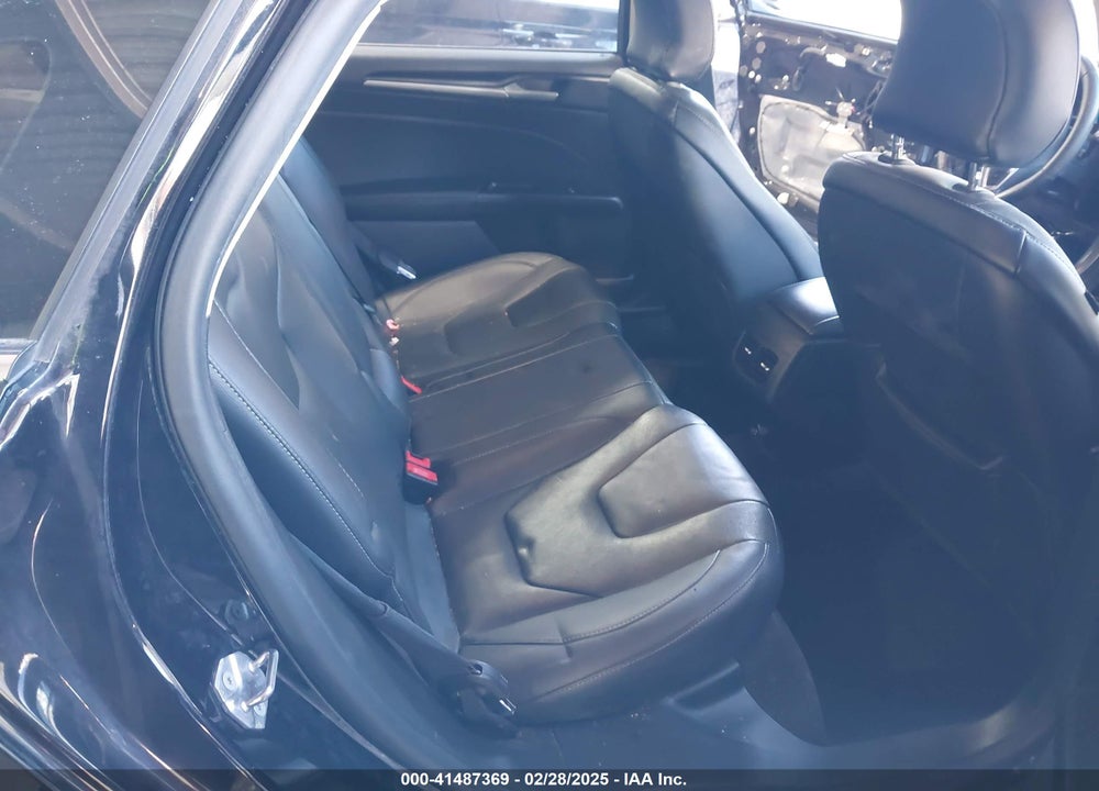 2019 FORD FUSION HYBRID TITANIUM VIN: 3FA6P0RU3KR243175