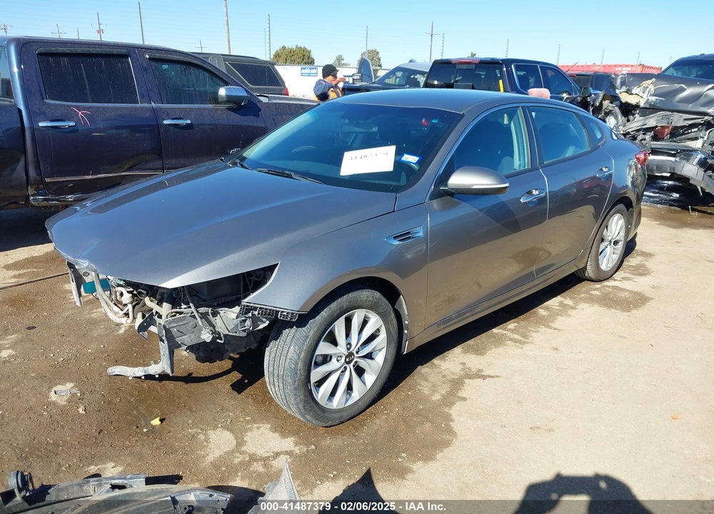 2017 KIA OPTIMA VIN: 5XXGT4L36HG133181