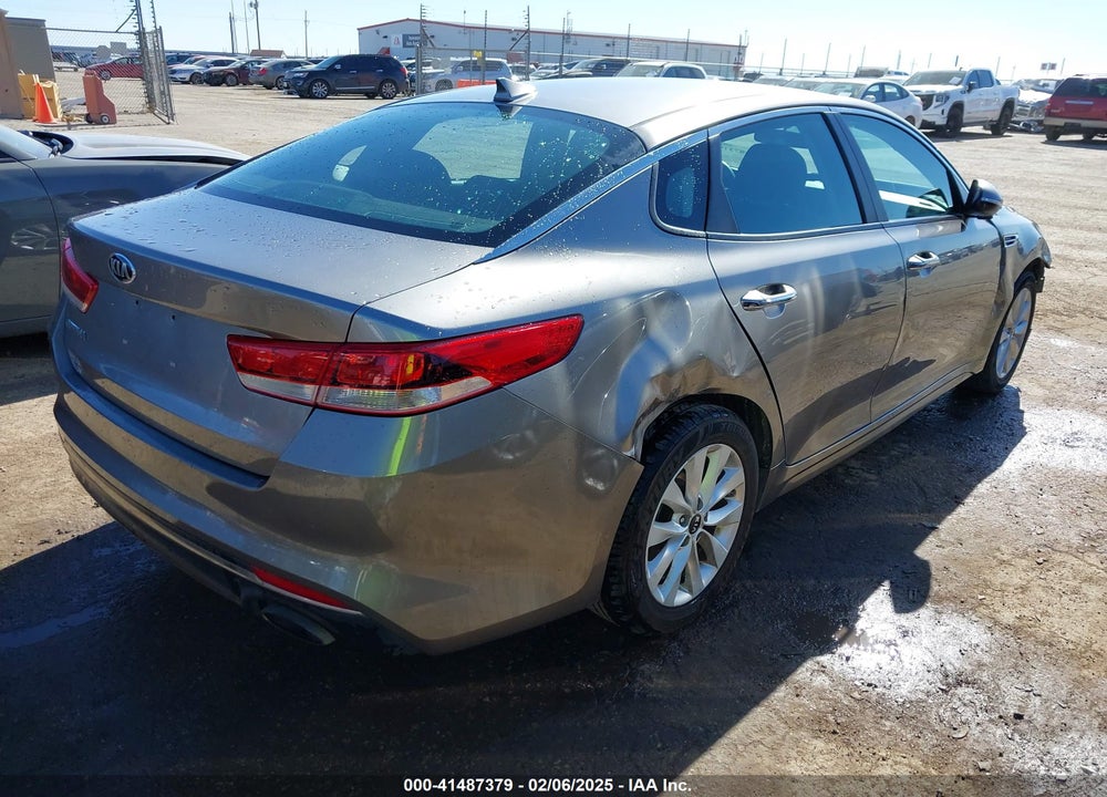 2017 KIA OPTIMA VIN: 5XXGT4L36HG133181