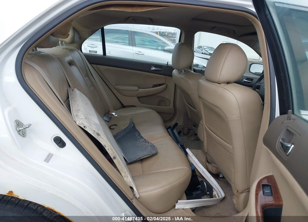 2007 HONDA ACCORD VIN: 1HGCM66567A052830