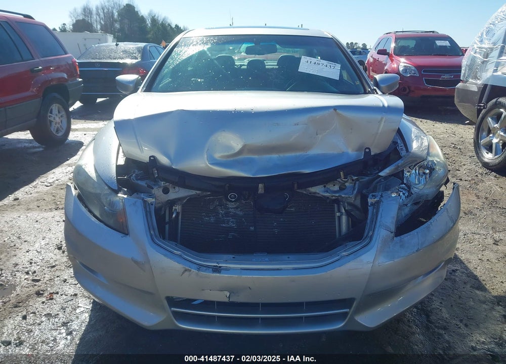 2011 HONDA ACCORD VIN: 1HGCP3F89BA001539