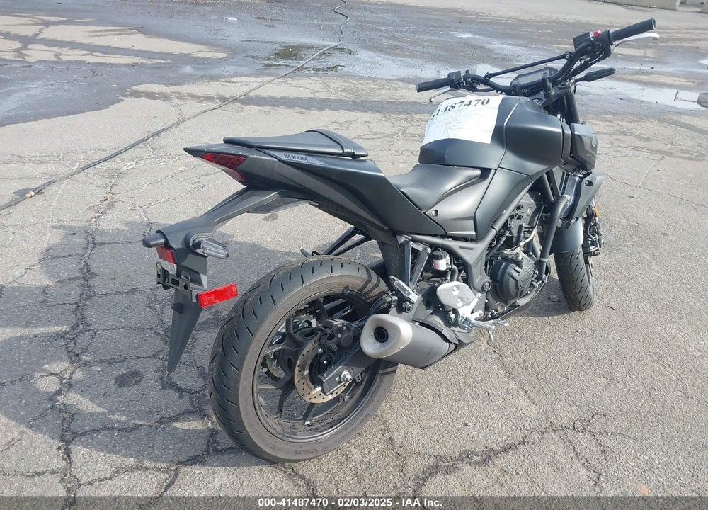 2024 YAMAHA MT-03 VIN: MH3RH20Y1RK013666