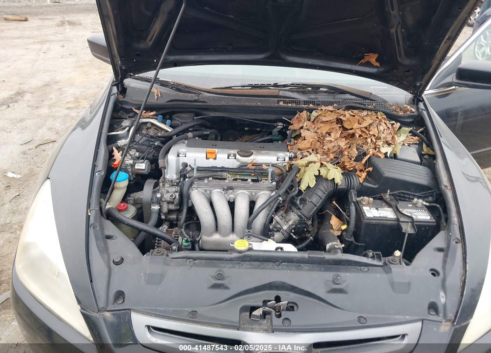 2004 HONDA ACCORD 2.4 EX VIN: 1HGCM56684A012361