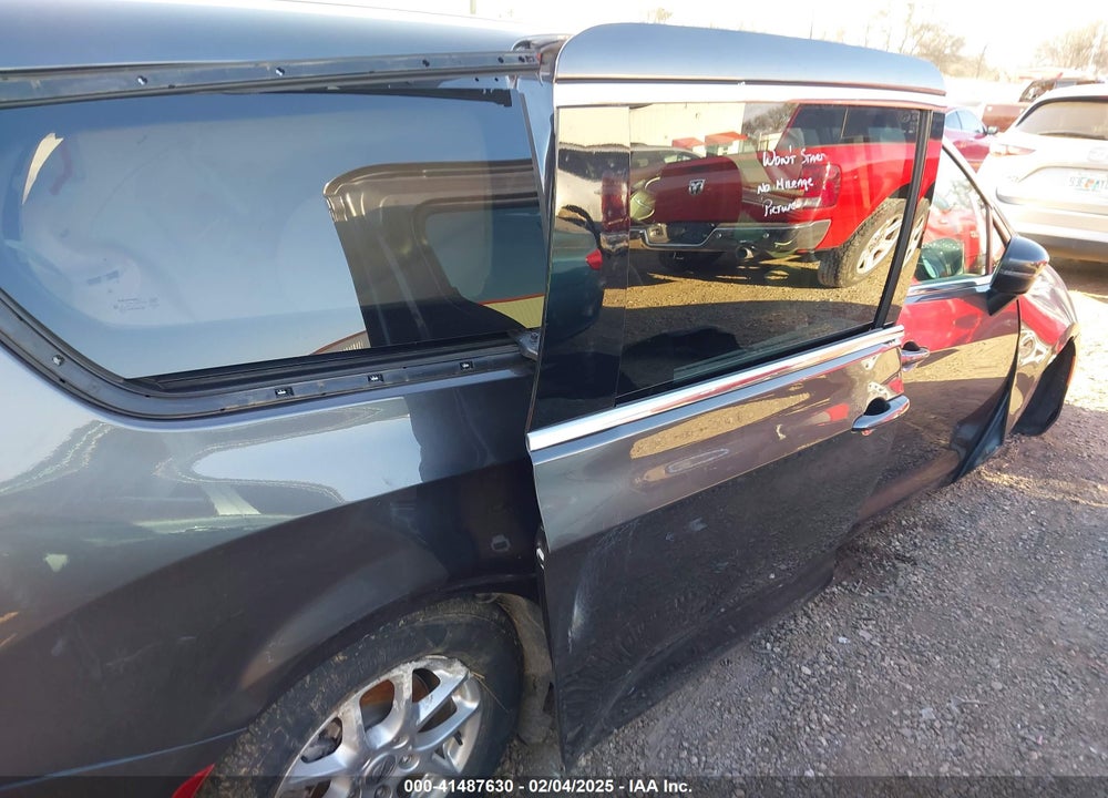 2023 CHRYSLER PACIFICA TOURING L VIN: 2C4RC1BGXPR546769