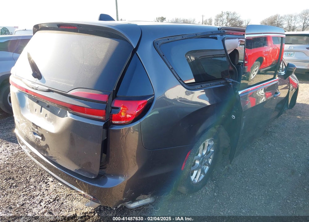 2023 CHRYSLER PACIFICA TOURING L VIN: 2C4RC1BGXPR546769