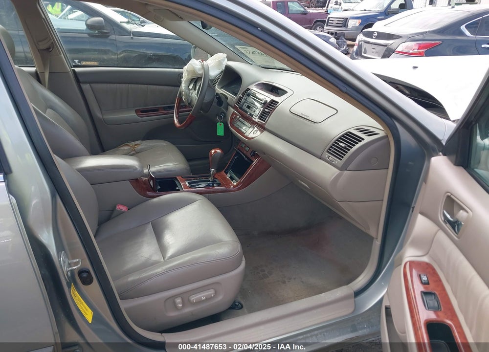 2005 TOYOTA CAMRY XLE V6 VIN: 4T1BF30K95U616723
