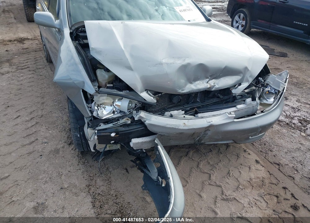 2005 TOYOTA CAMRY XLE V6 VIN: 4T1BF30K95U616723