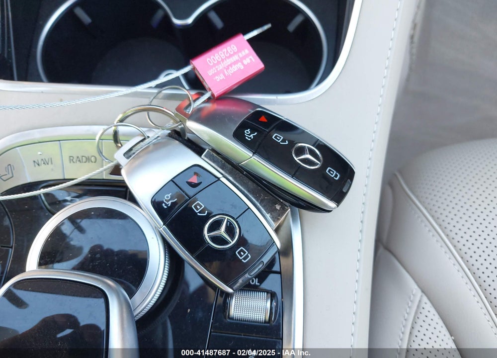 2019 MERCEDES-BENZ S 560 VIN: WDDUG8DBXKA490120