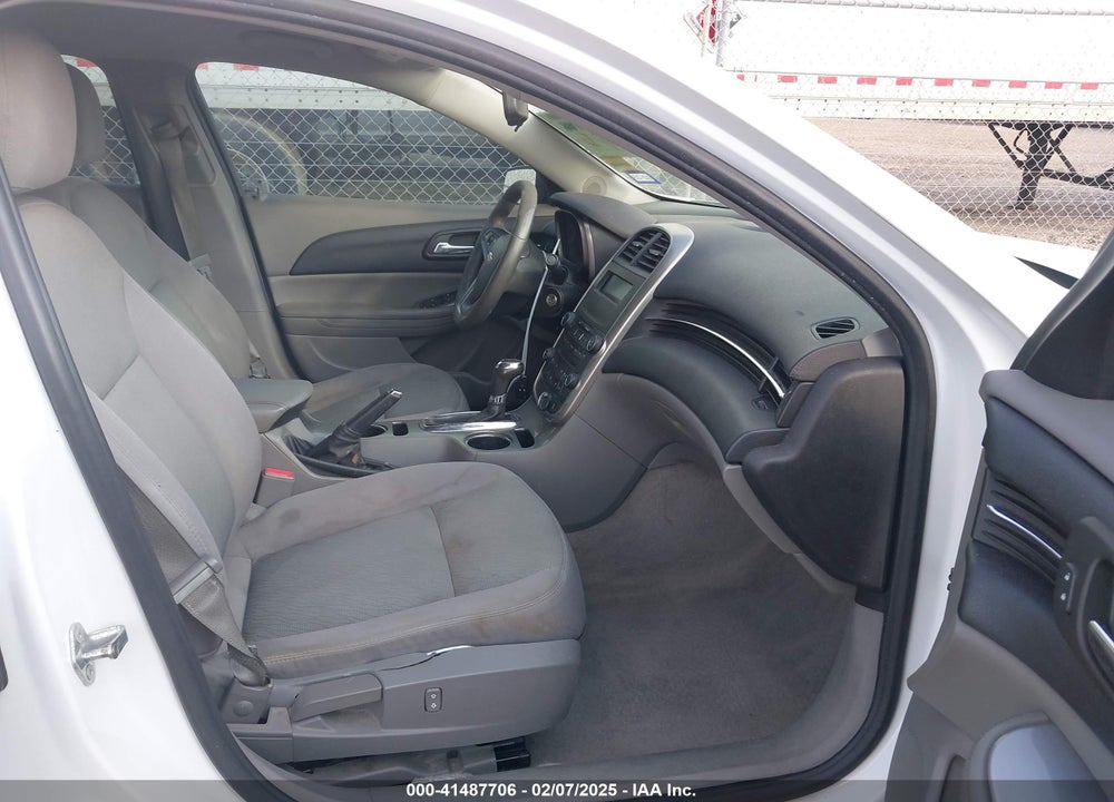2015 CHEVROLET MALIBU VIN: 1G11B5SL3FF181144