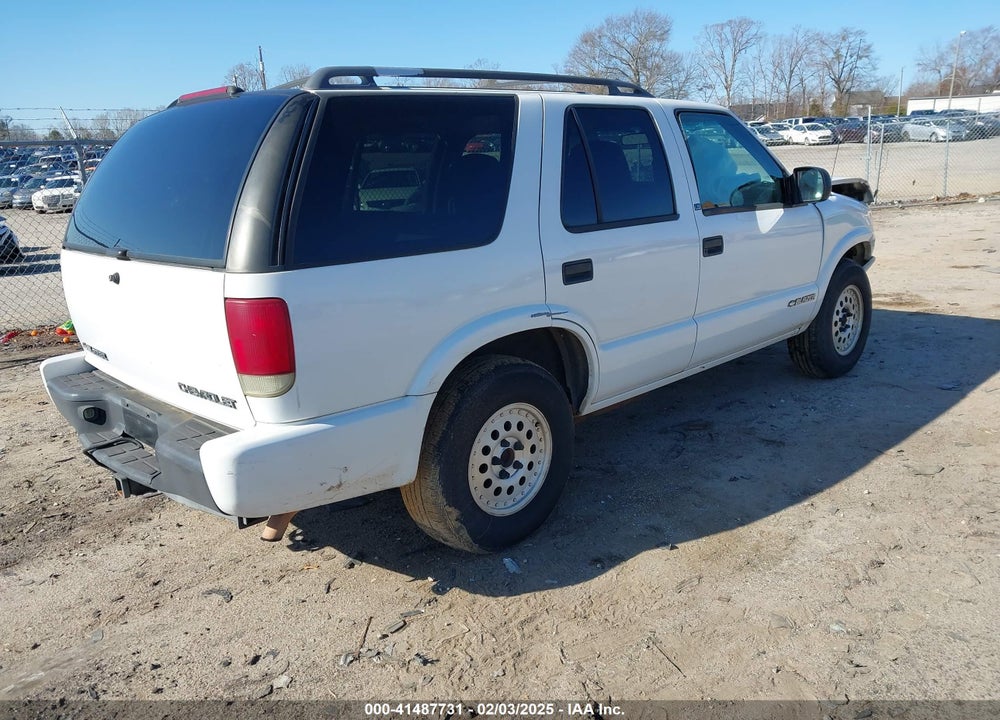2001 CHEVROLET BLAZER LS VIN: 1GNDT13W91K248212