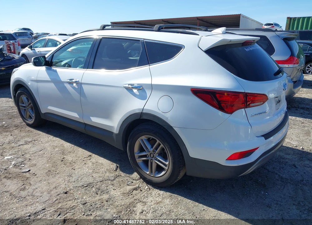 2017 HYUNDAI SANTA FE SPORT 2.4L VIN: 5XYZU3LB2HG426594