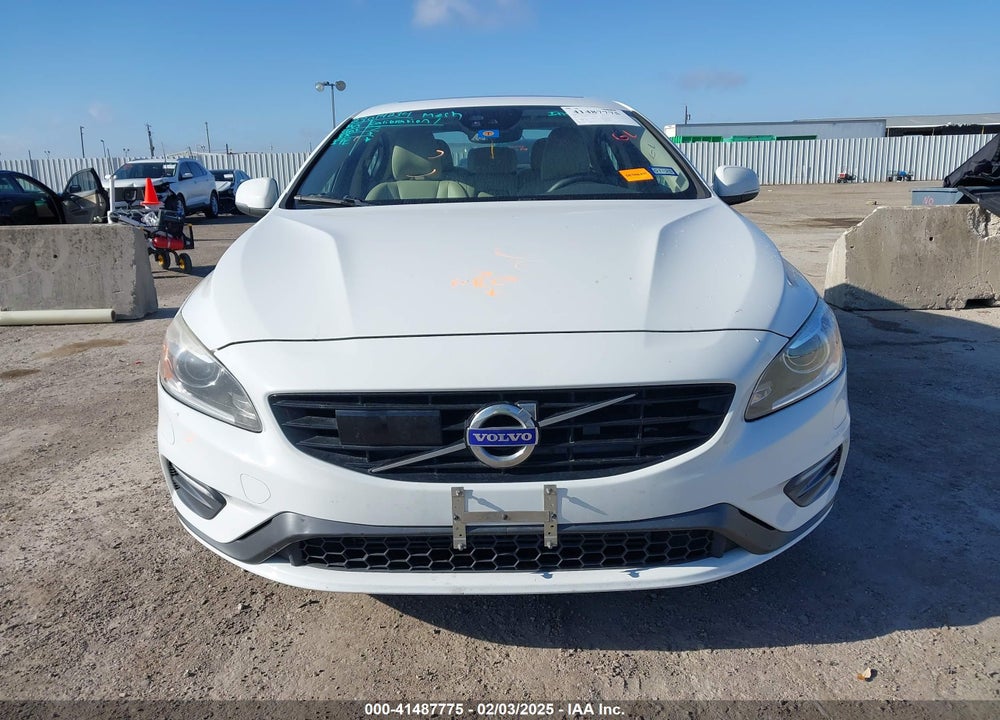 2017 VOLVO S60 VIN: YV126MFLXH2433058
