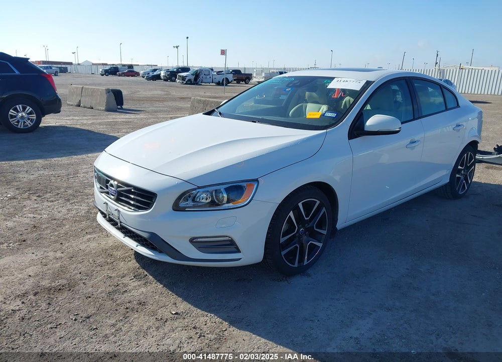 2017 VOLVO S60 VIN: YV126MFLXH2433058
