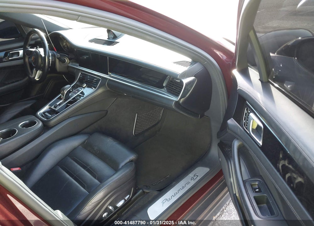 2018 PORSCHE PANAMERA VIN: WP0AB2A77JL136034