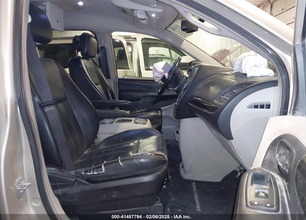 2013 CHRYSLER TOWN & COUNTRY TOURING VIN: 2C4RC1BG3DR696749