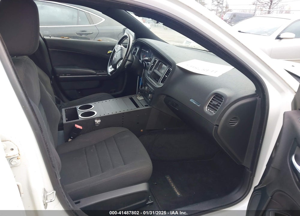 2013 DODGE CHARGER VIN: 2C3CDXAT8DH555397