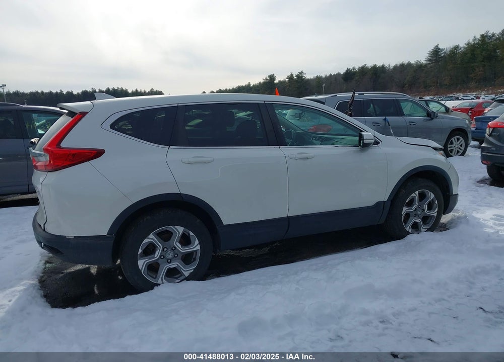 2018 HONDA CR-V VIN: 2HKRW2H89JH616442
