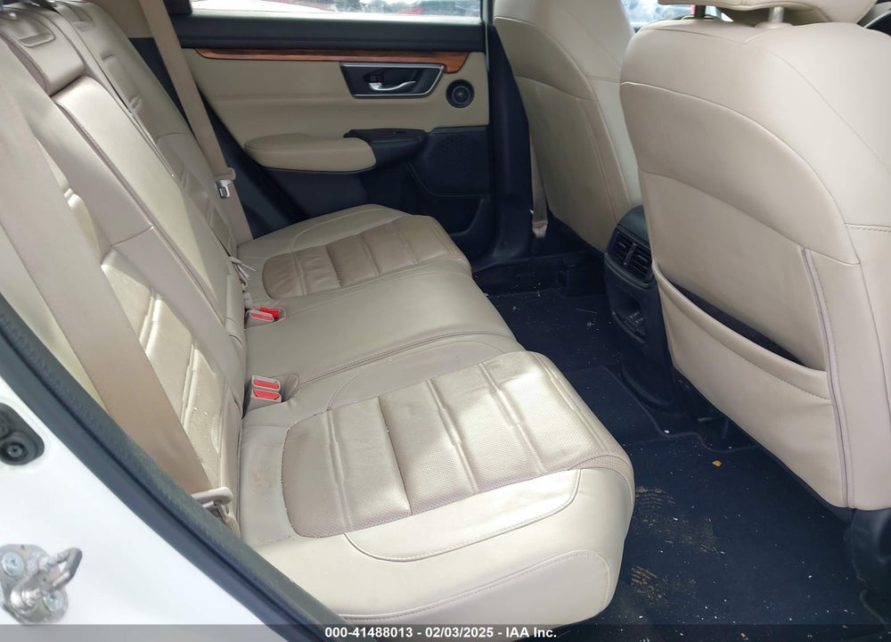 2018 HONDA CR-V VIN: 2HKRW2H89JH616442