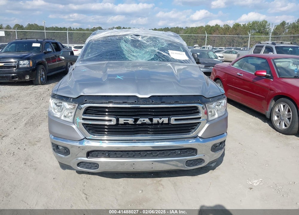 2020 RAM 1500 VIN: 1C6RREBT5LN128833