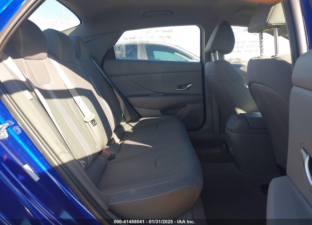 2024 HYUNDAI ELANTRA VIN: KMHLM4DG9RU745976