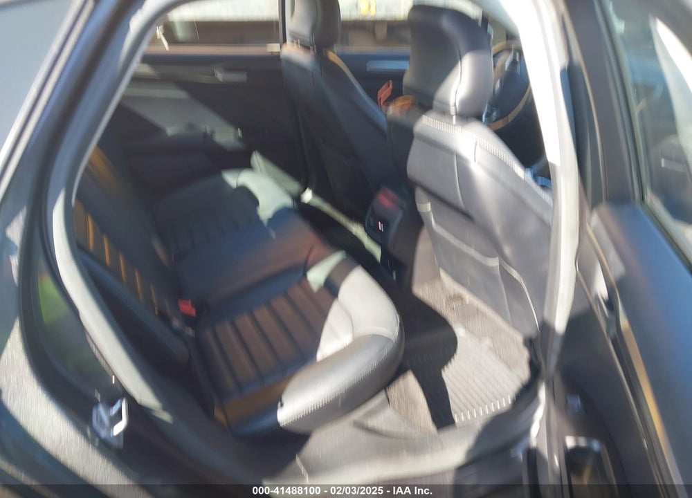 2017 FORD FUSION VIN: 3FA6P0HDXHR401988