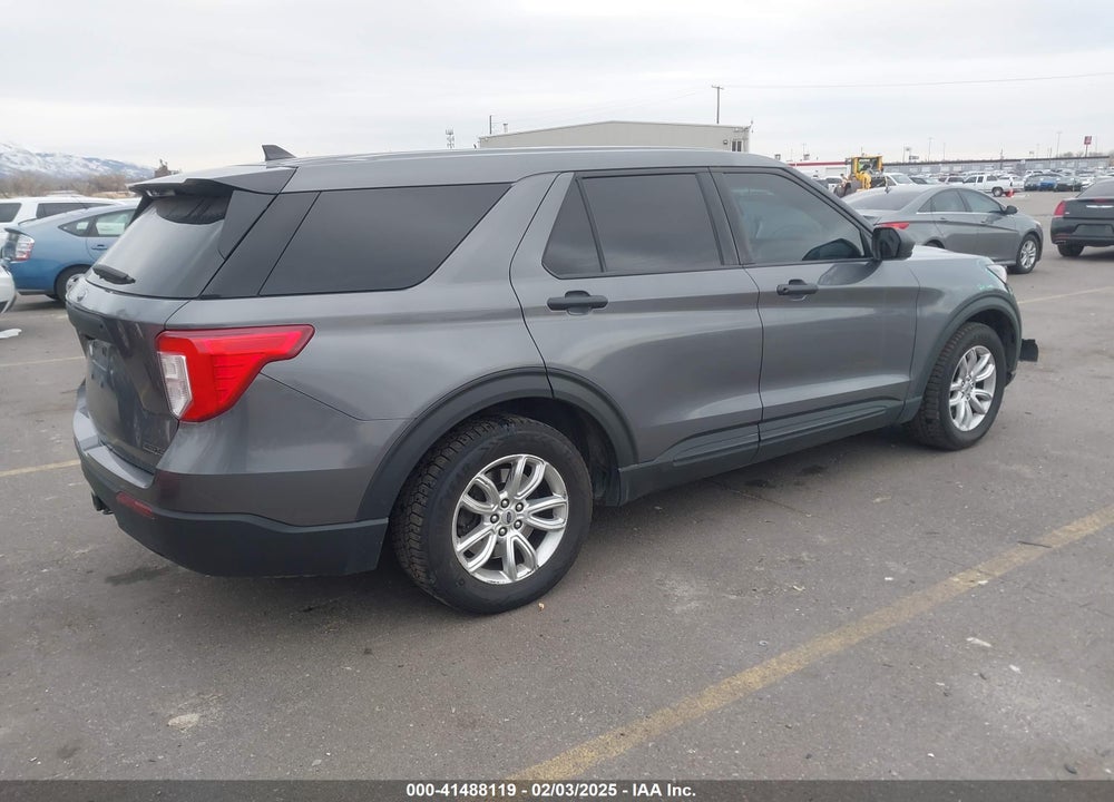 2021 FORD POLICE INTERCEPTOR VIN: 1FM5K8AC4MGC30818