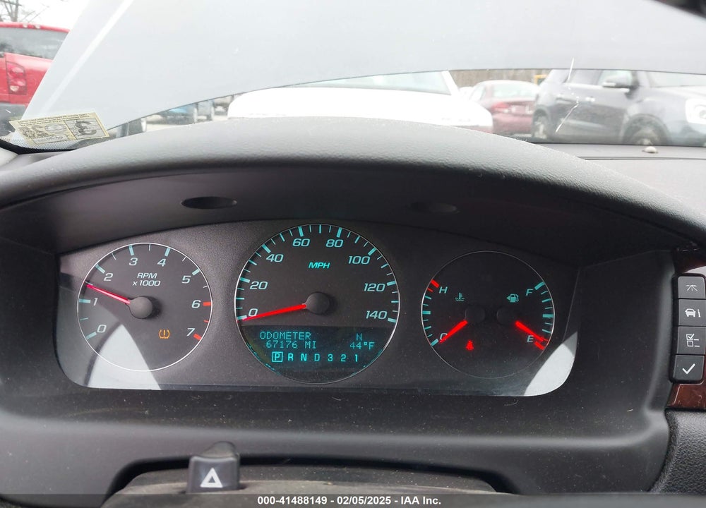 2011 CHEVROLET IMPALA VIN: 2G1WB5EK4B1165688