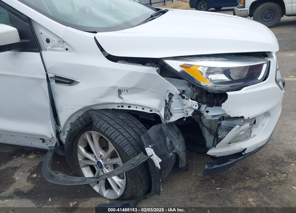 2018 FORD ESCAPE VIN: 1FMCU9GD0JUC62783