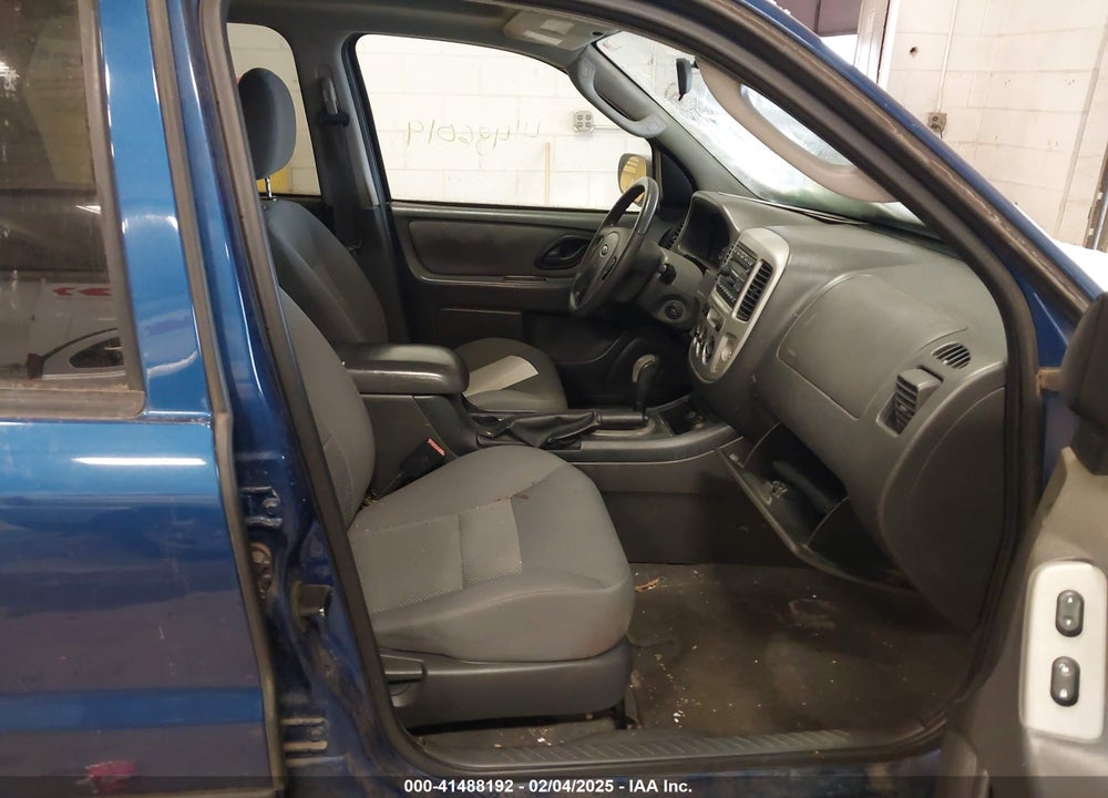 2007 FORD ESCAPE VIN: 1FMYU931X7KB35707