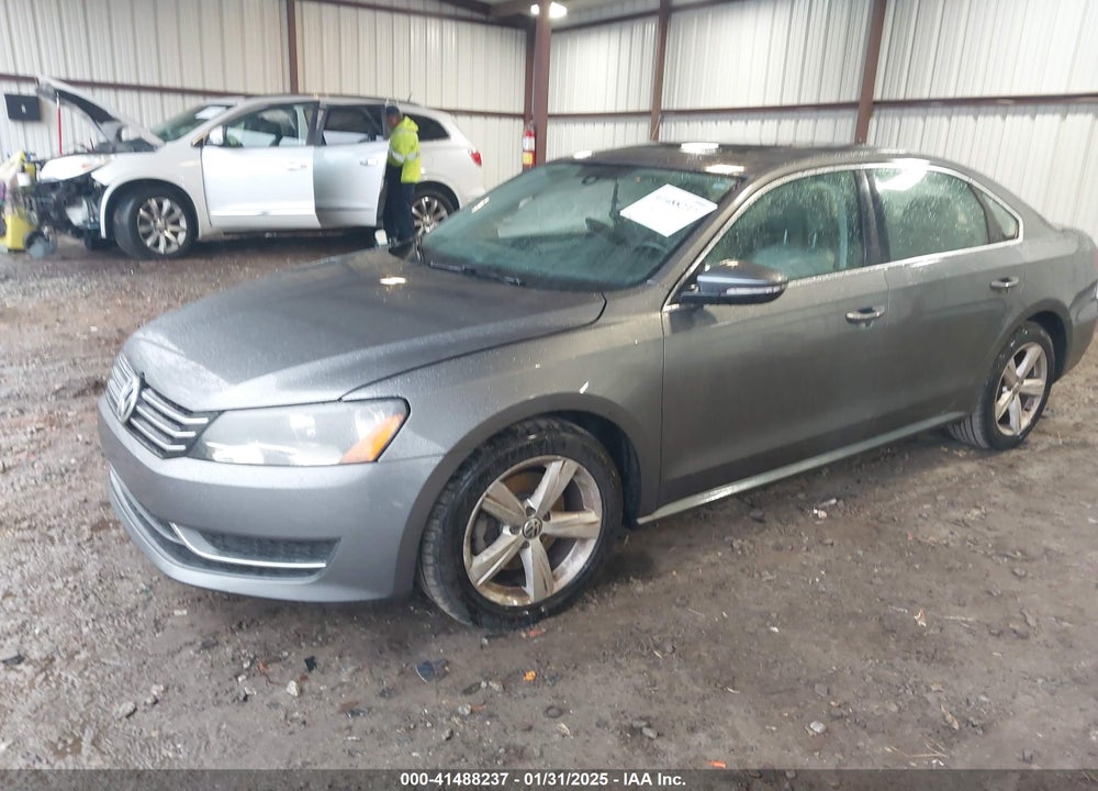 2012 VOLKSWAGEN PASSAT VIN: 1VWBH7A38CC053564