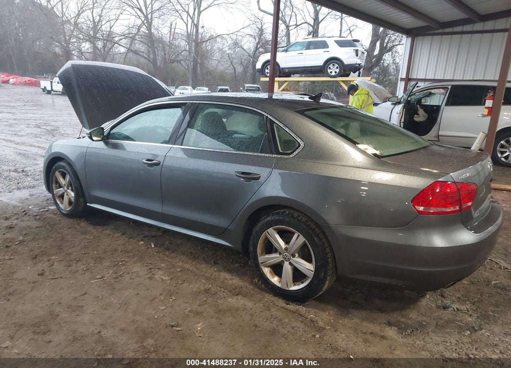 2012 VOLKSWAGEN PASSAT VIN: 1VWBH7A38CC053564
