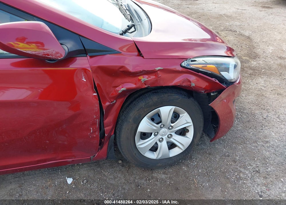 2016 HYUNDAI ELANTRA SE VIN: 5NPDH4AE0GH768280