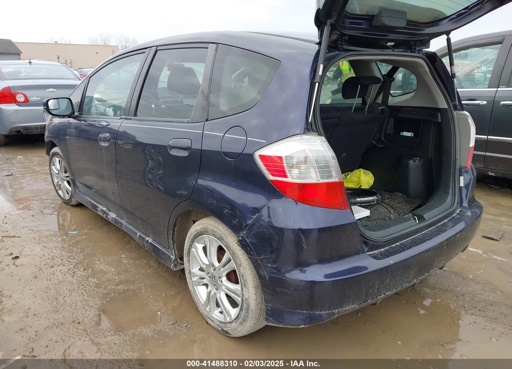 2009 HONDA FIT VIN: JHMGE88499S030345
