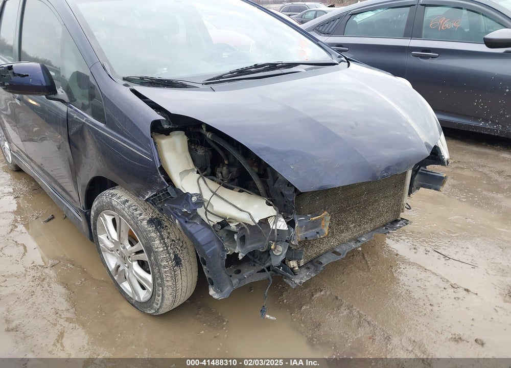 2009 HONDA FIT VIN: JHMGE88499S030345