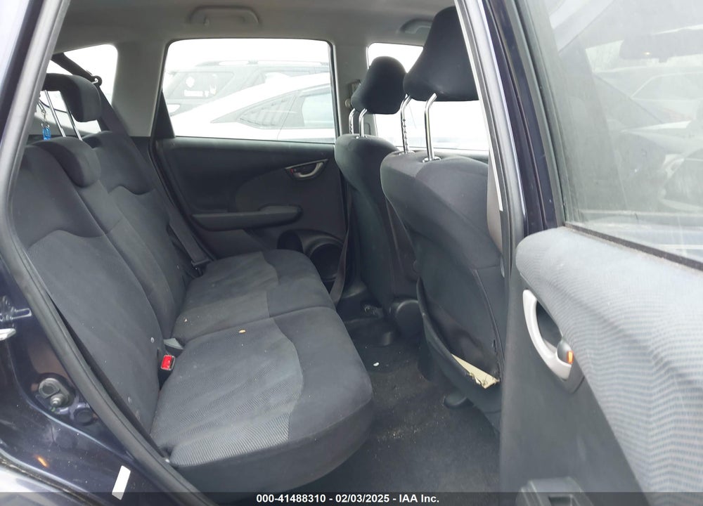 2009 HONDA FIT VIN: JHMGE88499S030345