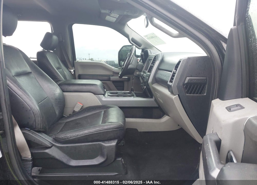 2019 FORD F-350 XLT VIN: 1FT8W3DTXKEG38222