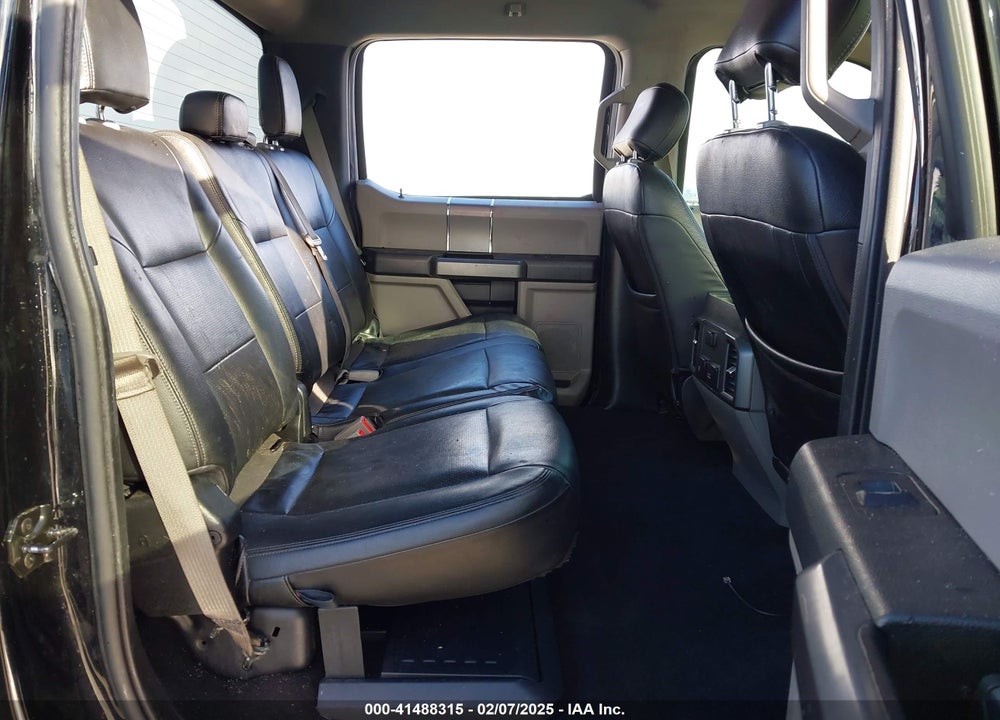 2019 FORD F-350 XLT VIN: 1FT8W3DTXKEG38222