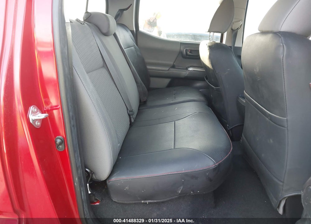 2022 TOYOTA TACOMA VIN: 3TMAZ5CN2NM174879