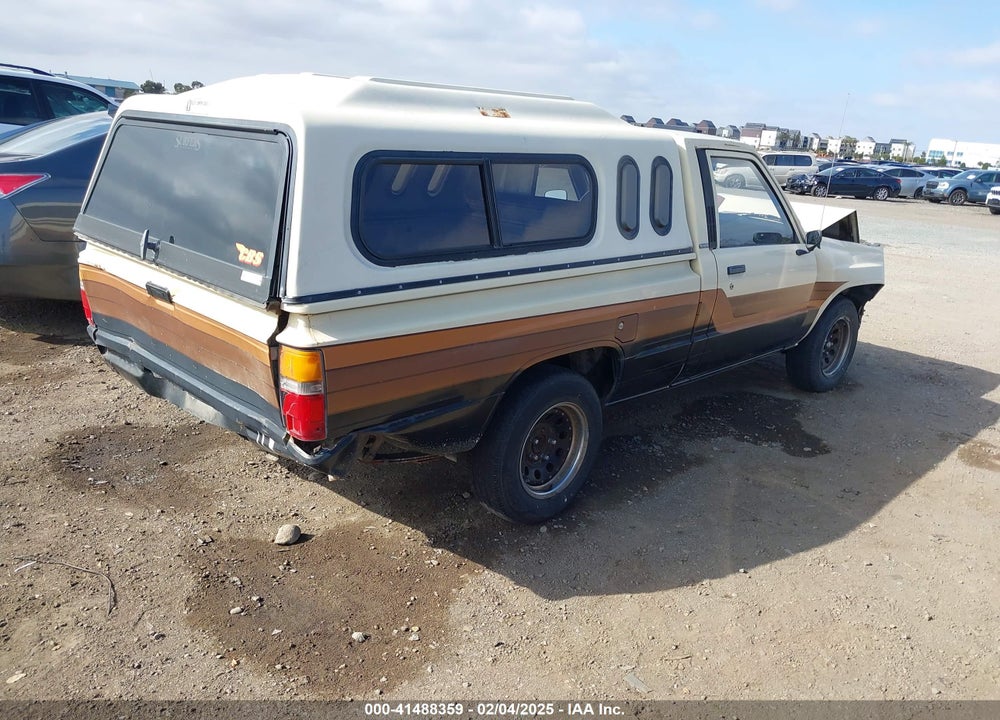 1986 TOYOTA PICKUP 1/2 TON RN50 VIN: JT4RN50R5G0176489